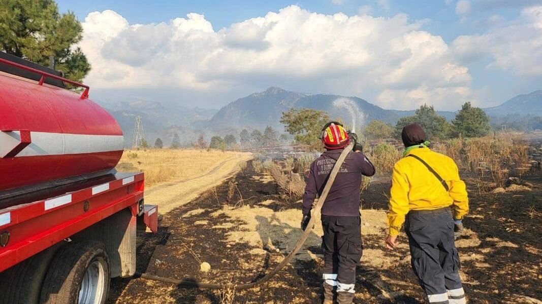Amecameca sofoca incendio de 10 hectáreas; piden prevención ciudadana