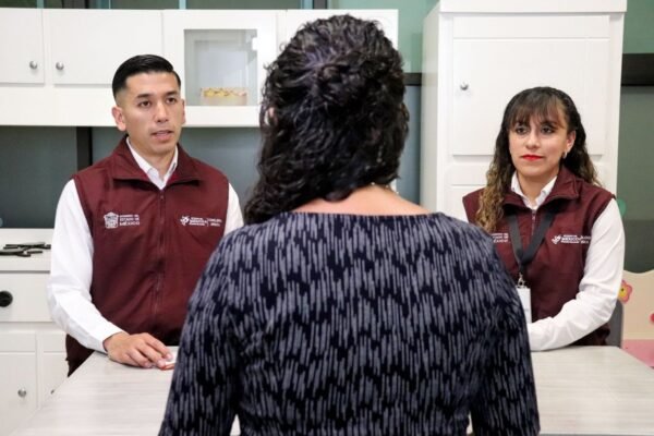 Estado de México incrementa apoyos a víctimas de feminicidio y desaparición