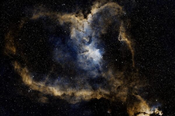 Telescopio latinoamericano registra choque estelar en galaxia distante