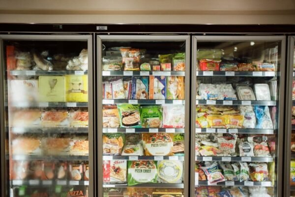 El etiquetado frontal mexicano logra reducir triglicéridos en sangre: un éxito de política pública