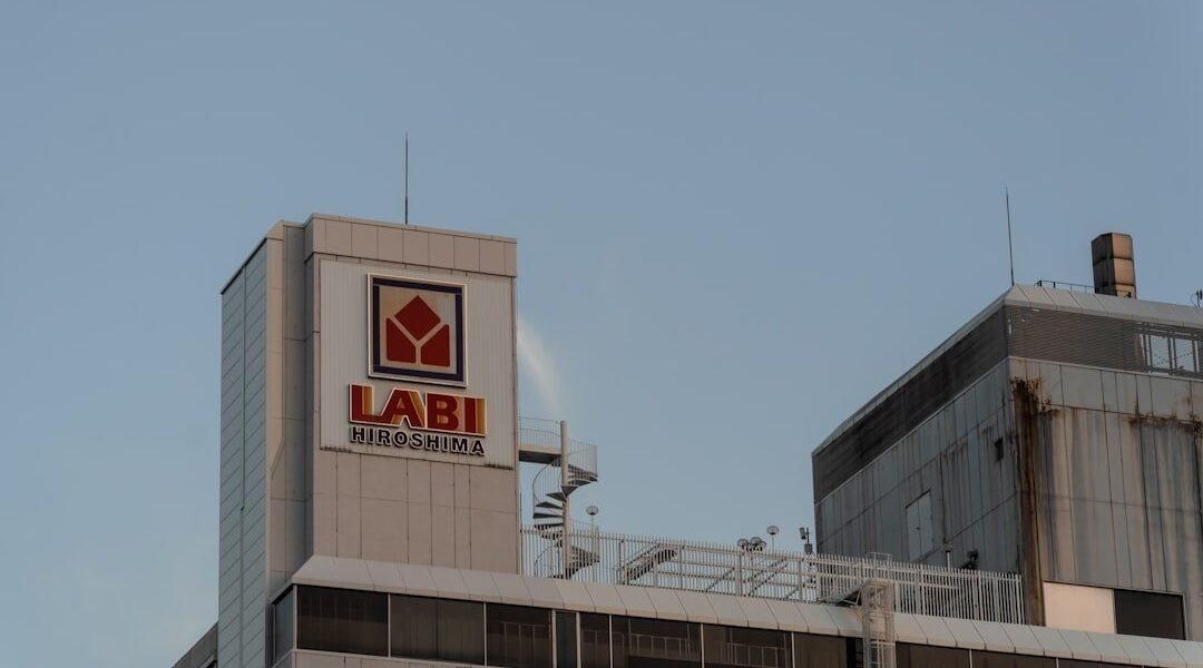 Meta despide a 700 empleados mientras acelera su apuesta por inteligencia artificial