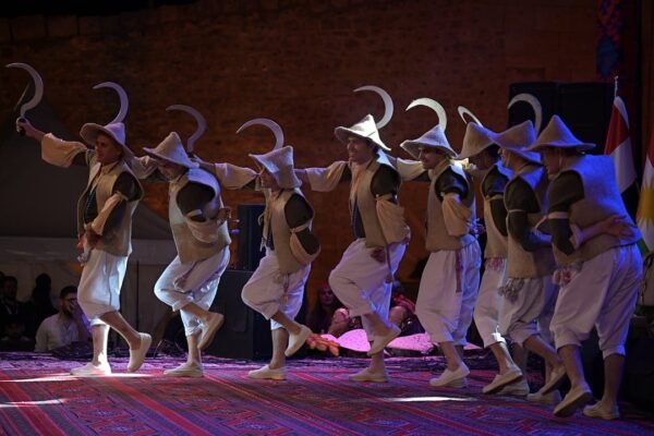 La danza como acto de resistencia: mujeres creadoras reimaginan el cuerpo