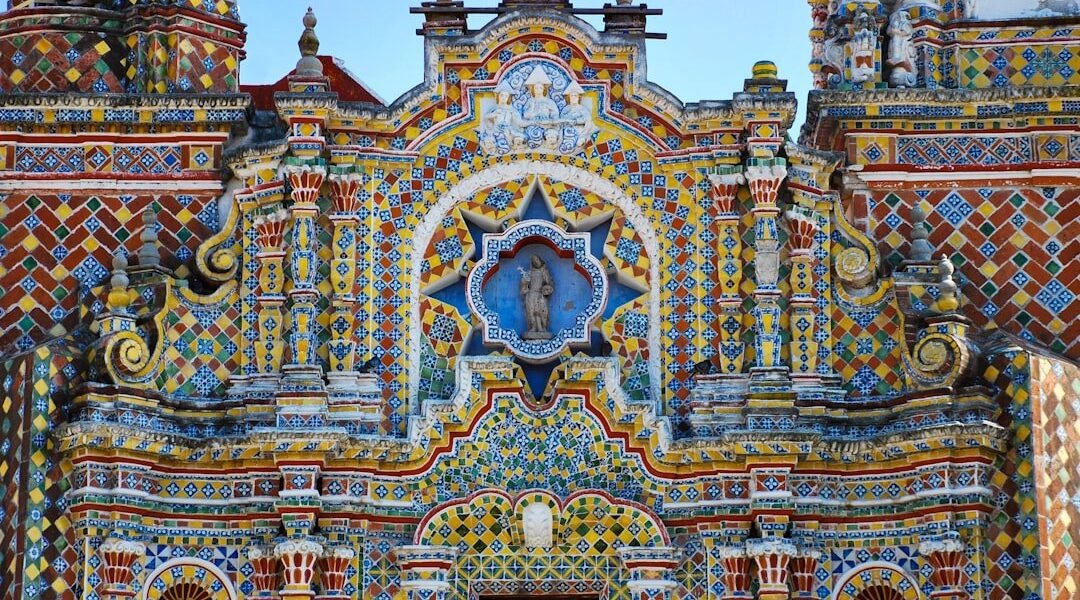 Pedro Friedeberg: la ornamentación como acto de rebeldía cultural