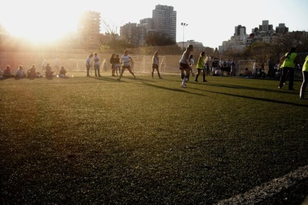La música como bandera: el Mundial 2026 encuentra su voz en Mernes, Vives y sus aliados