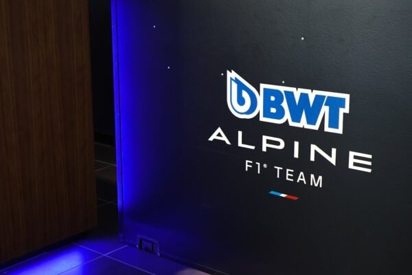 Ibai enciende la mecha: así es La Velada del Año 6, el fenómeno digital que rebasa pantallas