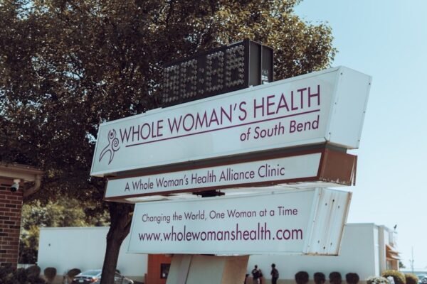 Zellyka Arce: la cirujana que conquista Centroamérica en las canchas