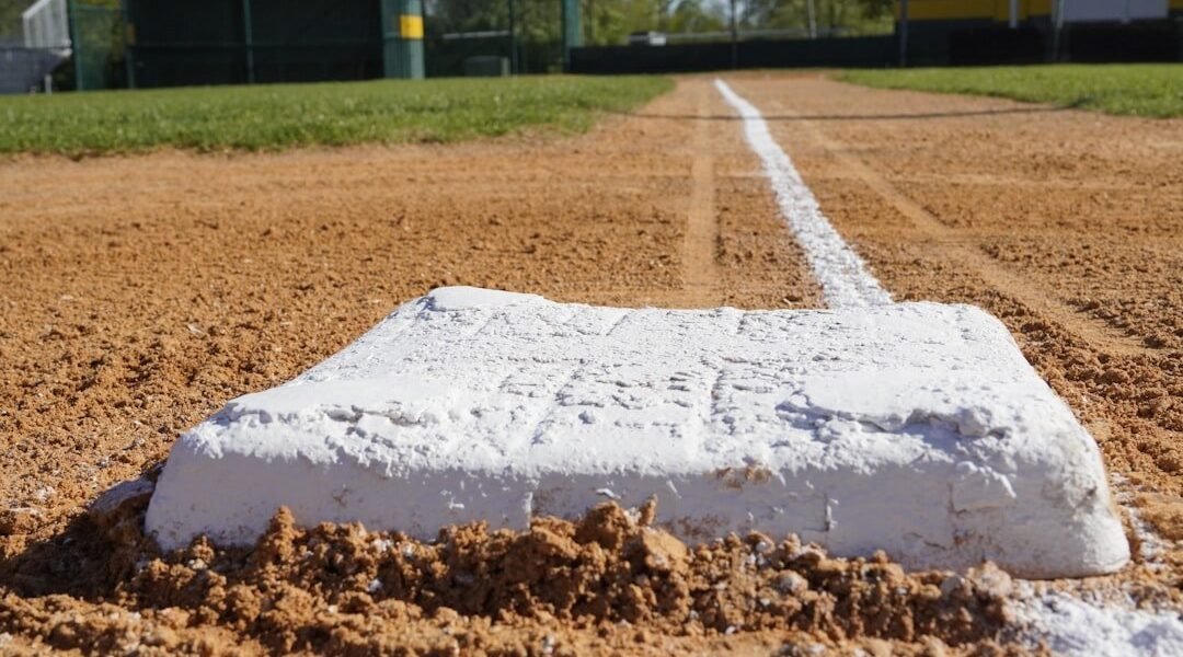 El gesto de Raleigh que encendió las redes: la rivalidad amistosa en el Clásico Mundial