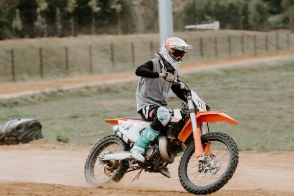 Anxo Leira: el niño prodigio gallego que domina el motocross a los 11 años