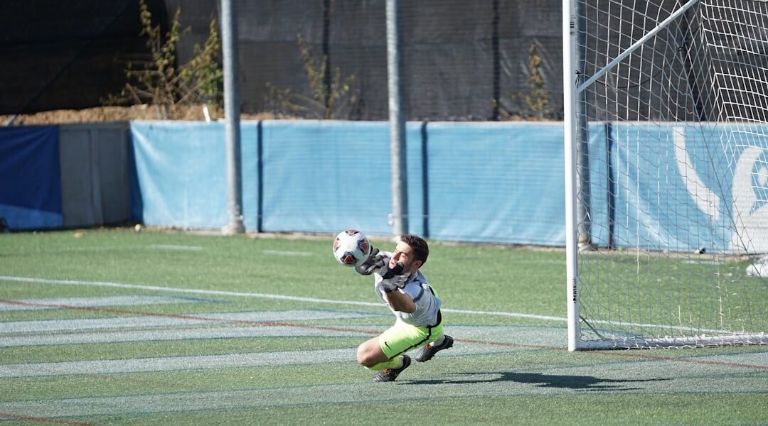 Ochoa y Acevedo en la banca: Aguirre prepara rotación ofensiva ante Bélgica