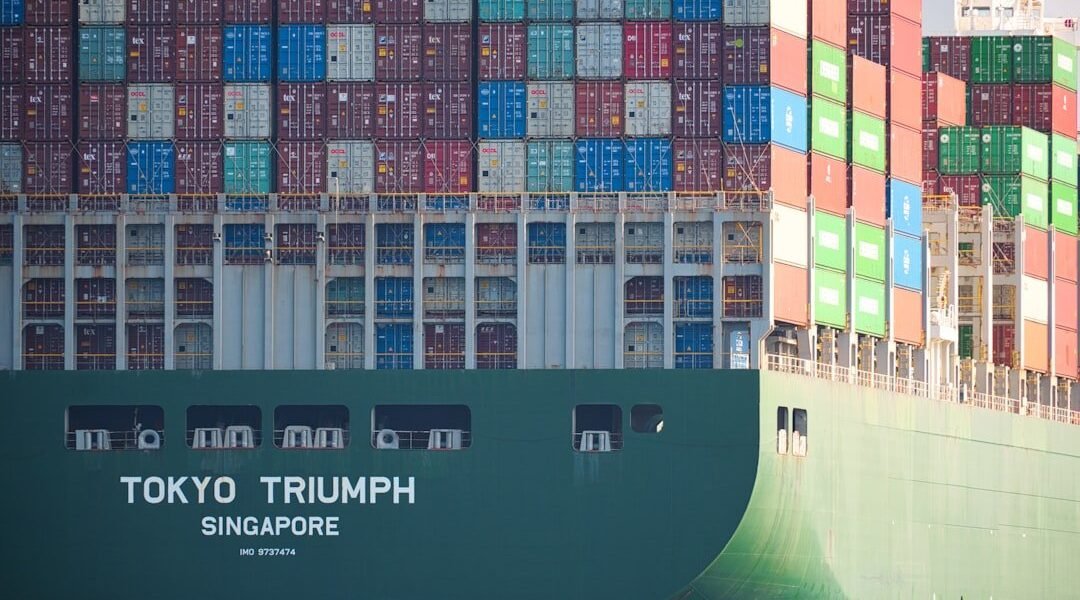 Aranceles Trump: cómo la guerra comercial amenaza tu bolsillo