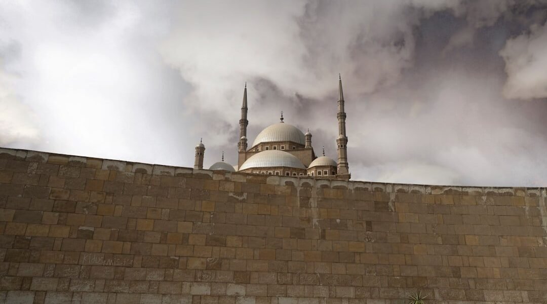 Tensión Irán-Occidente: cómo una crisis en Medio Oriente golpea tu bolsillo en México