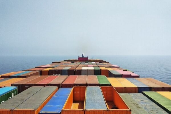 Aranceles de Trump: cómo la guerra comercial amenaza tu bolsillo