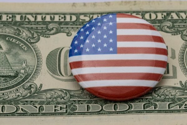 Tensión Irán-Israel: cómo una crisis en Oriente Medio afecta tu bolsillo en México