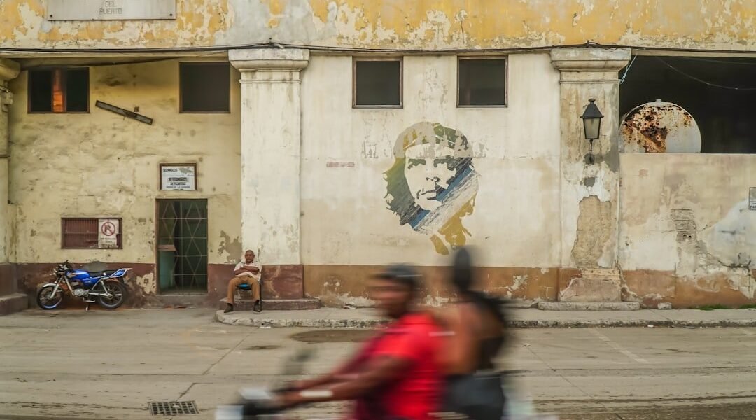 Cuba en crisis: cómo la escasez de alimentos y combustible amenaza la estabilidad económica