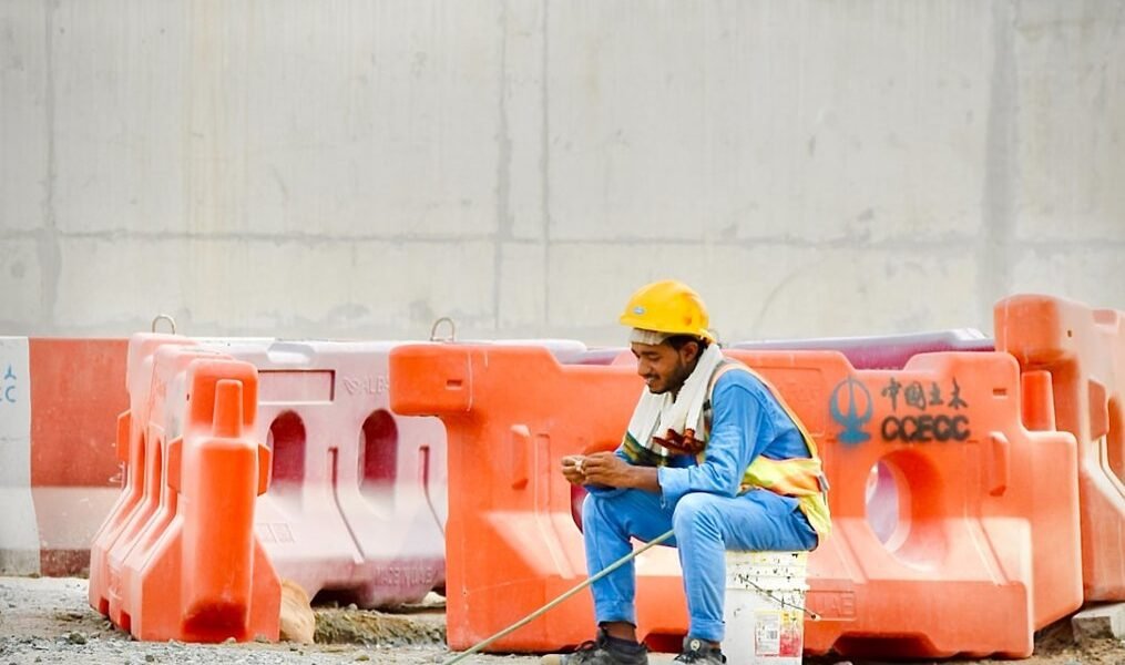 México reduce pobreza laboral a mínimos de dos décadas: qué significa para tu bolsillo