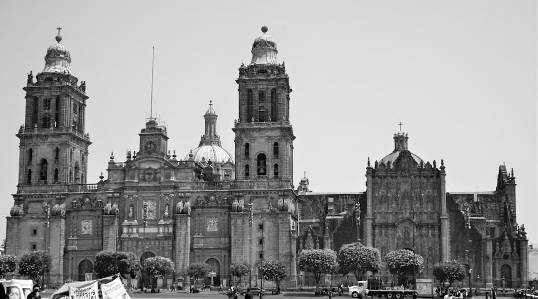 México reduce pobreza laboral a mínimos de dos décadas