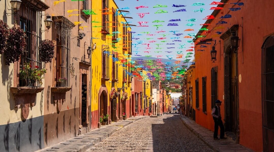 México navega entre la renegociación del T-MEC y la apertura comercial asiática