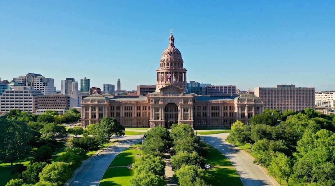 Texas elige candidatos: Abbott avanza hacia la reelección en comicios del 4 de marzo