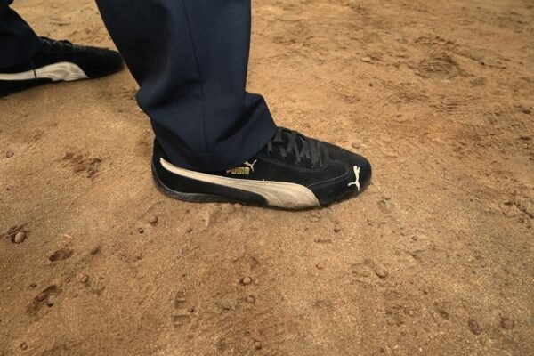 Gil cuestiona su futuro en la Selección Mexicana tras caída en el Clásico