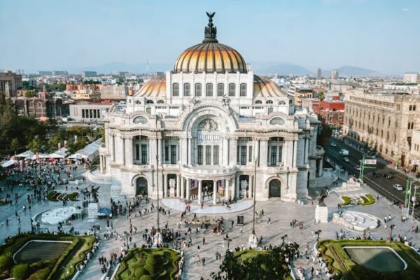 Caos vial en CDMX: qué marchas paralizan la capital este jueves