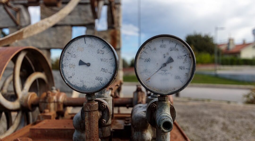 Tensión en Oriente Medio: cómo la volatilidad petrolera golpea a Latinoamérica