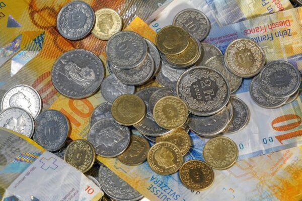 Dólar en alza: cómo la volatilidad cambiaria impacta a México y Latinoamérica