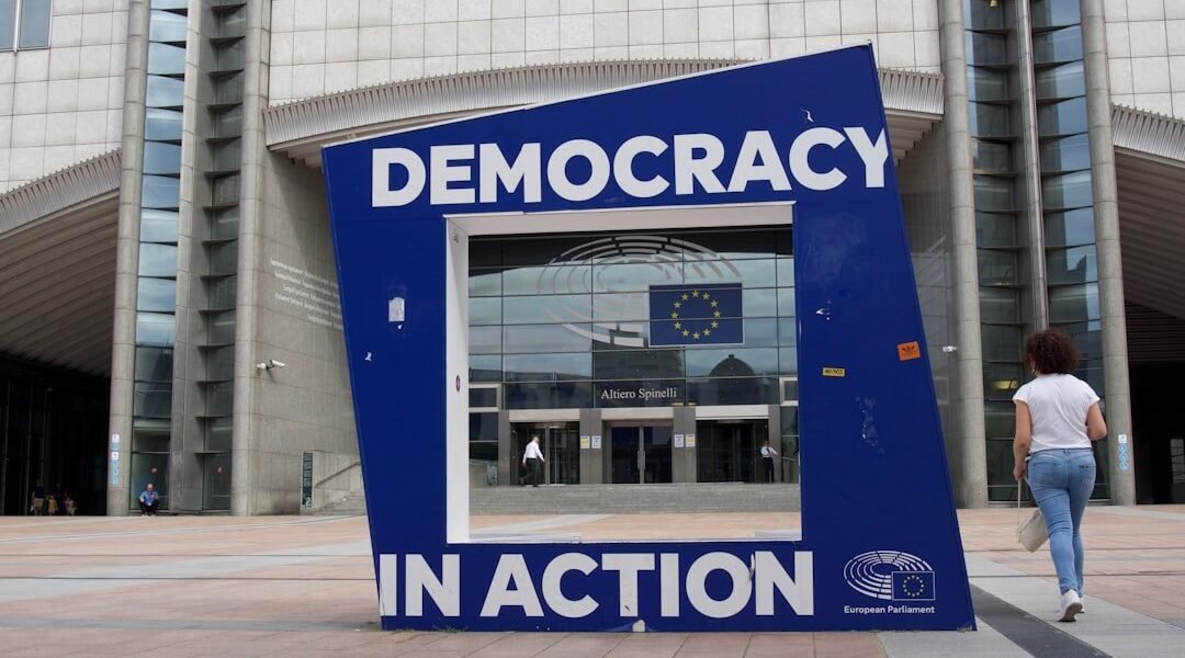 Crisis de poderes: qué amenaza la supervivencia de las democracias latinoamericanas