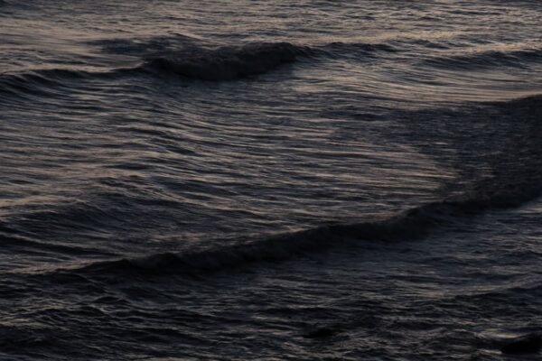 ¿Fuego contra petróleo? Científicos prueban tornados de llama para limpiar derrames