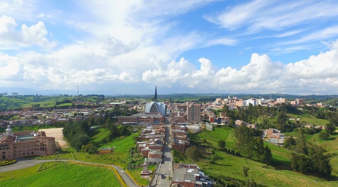 La transición energética: cómo abandonar los combustibles fósiles protege a América Latina