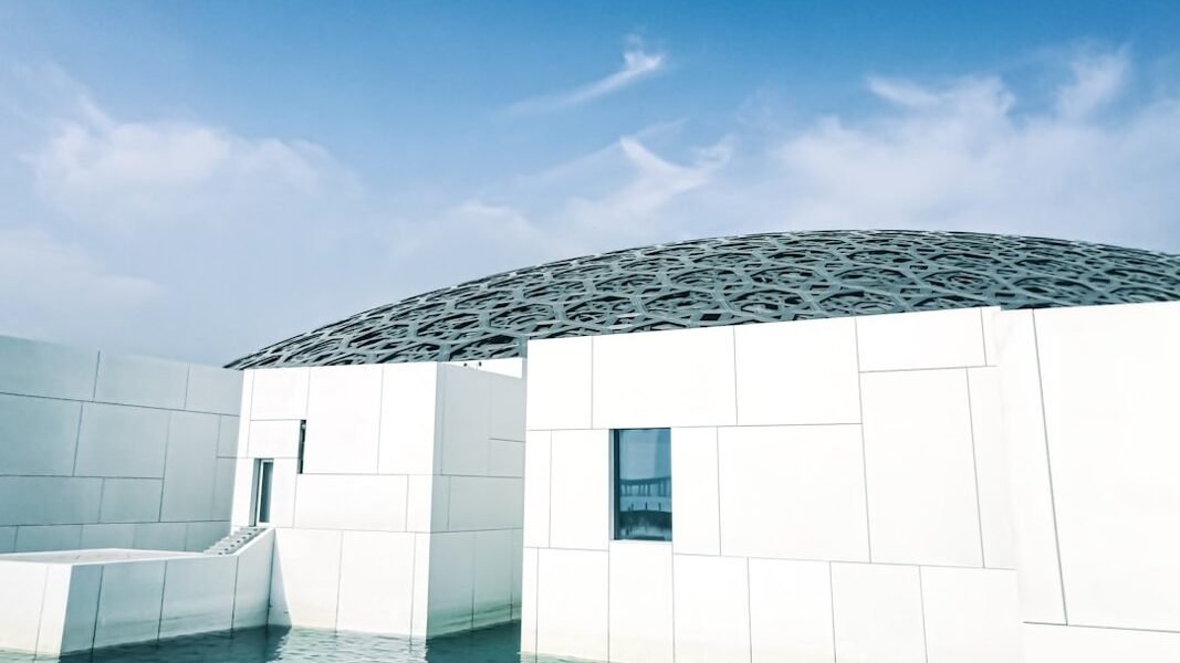 La IA sedenta: cómo los gigantes tecnológicos disputan agua y energía en América Latina