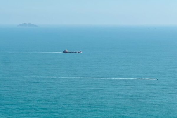 España vende pero no gobierna: el dilema de una potencia comercial sin timón