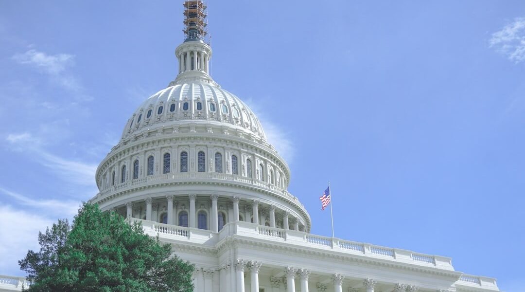 El Congreso estadounidense cede ante Trump en Irán