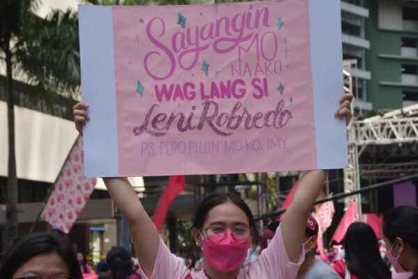 El dilema de los feminismos: ¿selectividad política o compromiso universal?