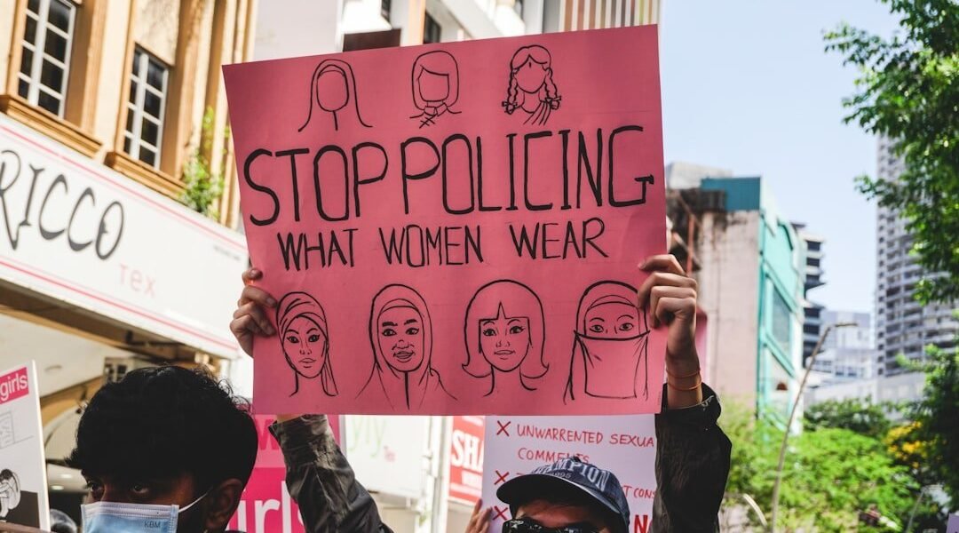 El dilema de la indignación selectiva: cuándo la política olvida a las víctimas