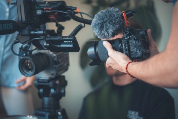 Las corresponsales que cuentan lo que los poderes prefieren ocultar