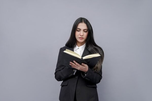 Idiomas y poder: cómo el inglés se convierte en herramienta de emancipación femenina