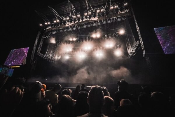 Tres conciertos cancelados simultáneamente en CDMX; Ocesa define proceso de reembolso