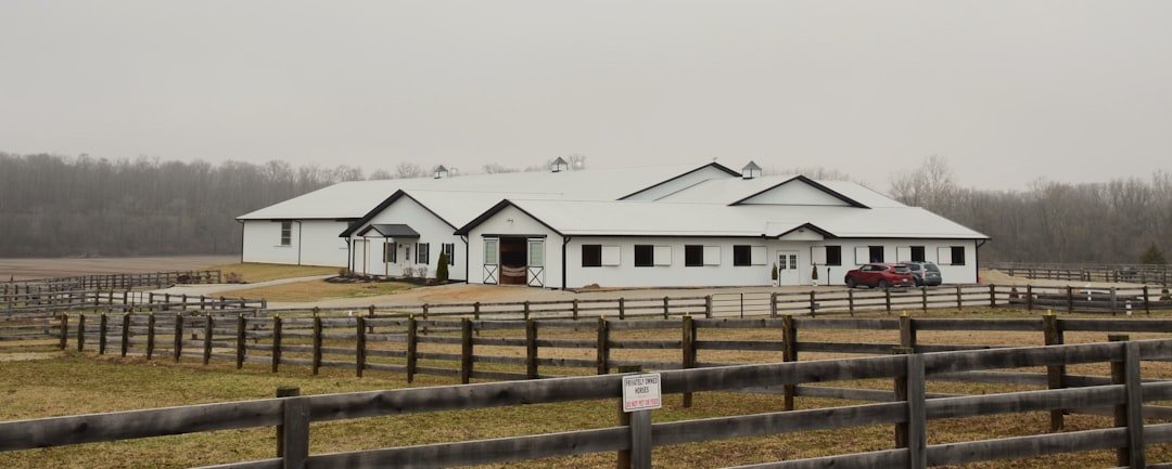 La propiedad de Epstein cambia de manos: de escándalo sexual a retiro religioso