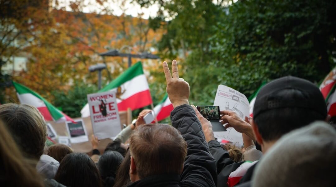 Irán después de Jamenei: ¿cambio político o continuidad del sistema?