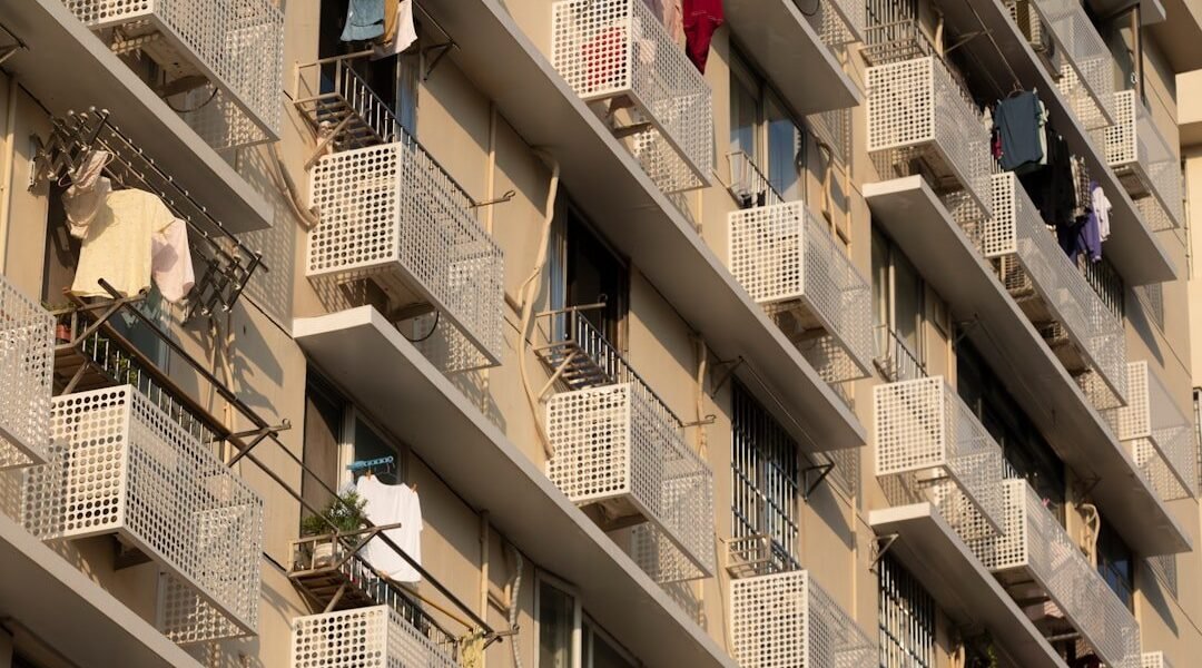 La paradoja de la vivienda: riqueza económica vs. crisis habitacional