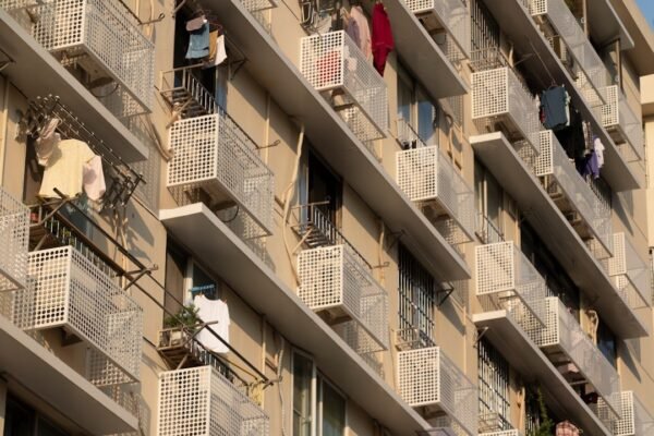 La paradoja de la vivienda: riqueza económica vs. crisis habitacional