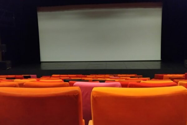 A 25 años: Cinhomo sigue siendo luz para las historias LGBTQ+ en España