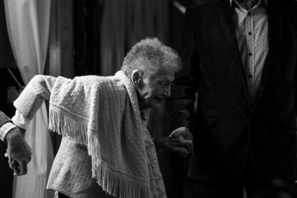 Justicia desde la desesperación: el caso de Doña Carlota y el derecho a la defensa