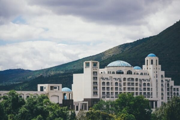 UNAM toma las riendas: así planea gobernar la IA en sus aulas