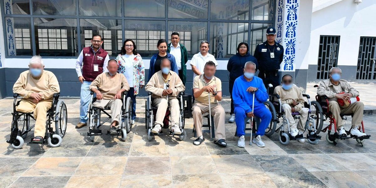 Estado de México entrega ayudas técnicas a 247 adultos mayores en cárceles