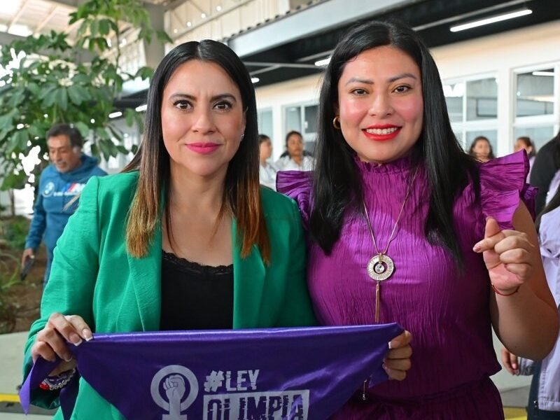 Olimpia Coral lleva su mensaje contra la violencia de género a estudiantes de Chalco