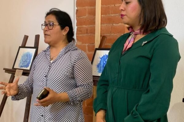 "Ventanas del Alma": exposición gratuita de Laura Ramírez llega al Ágora de Chalco