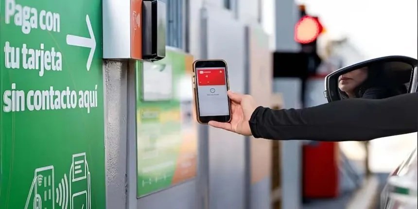 México eliminará pagos en efectivo en gasolineras y casetas durante 2026