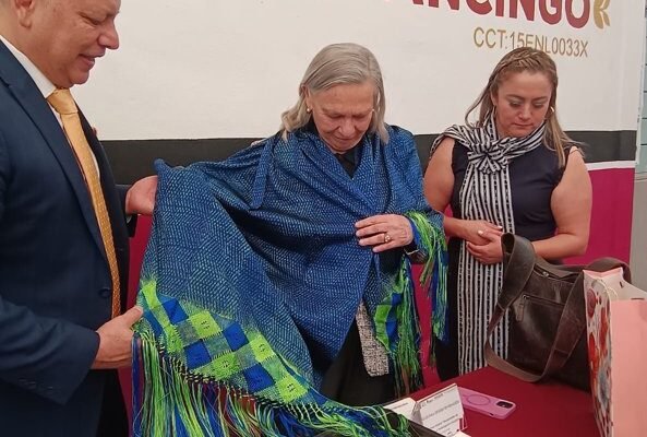 Schmelkes en Tenancingo: "La educación no puede ser neutral"