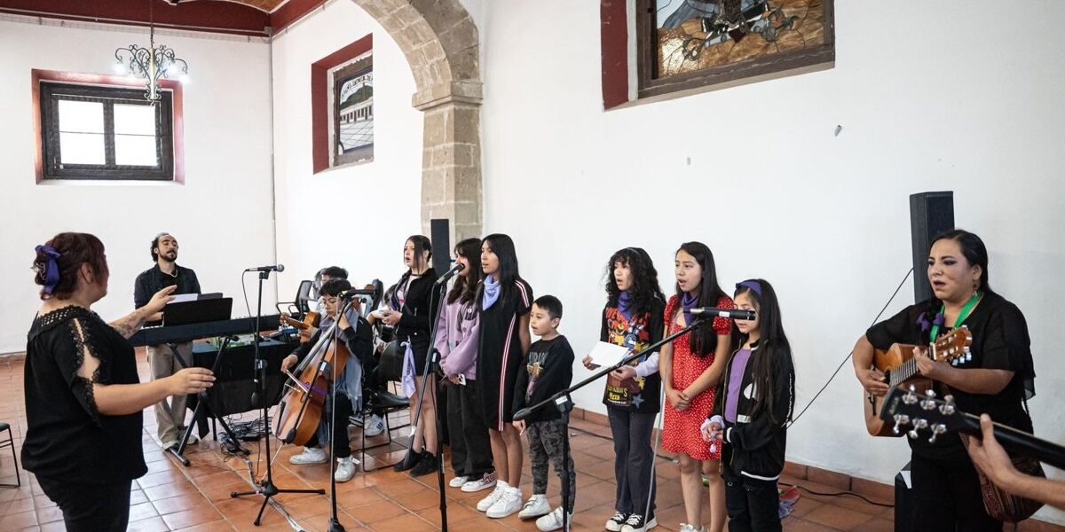 México visibiliza el legado de las mujeres de Santa Fe con encuentro cultural